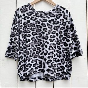 Splendid White Leopard Print Oversized Short Sleeve Top Women’s Small